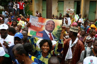 Mali : 20 candidats du premier tour se tournent vers IBK, Modibo Sidibé lui vers Soumaïla Cissé !